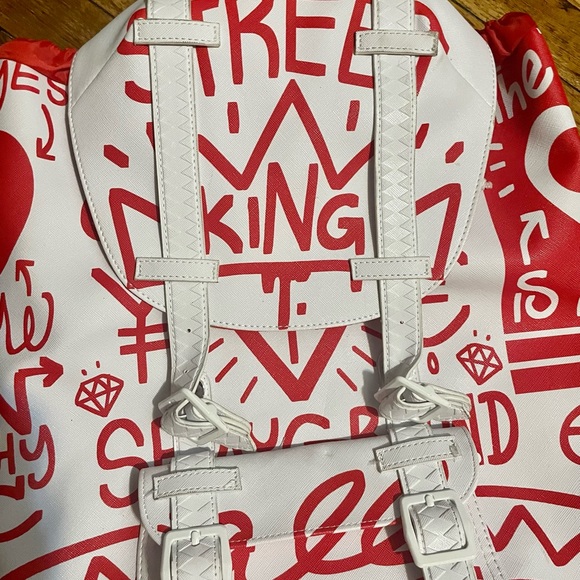 Sprayground Backpack - Picture 4 of 6